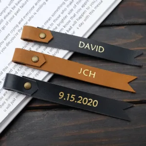 marcador-de-paginas-de-cuero-personalizado-1-1
